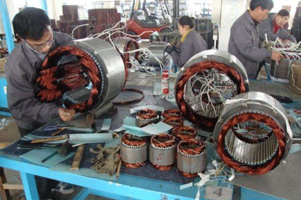 西安泰富西瑪電機(jī)技術(shù)人員與您分享電機(jī)大修后的影響。