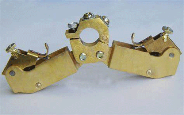 什么是電機(jī)刷架(碳刷架)_刷架有什么作用？——西安西瑪電機(jī)